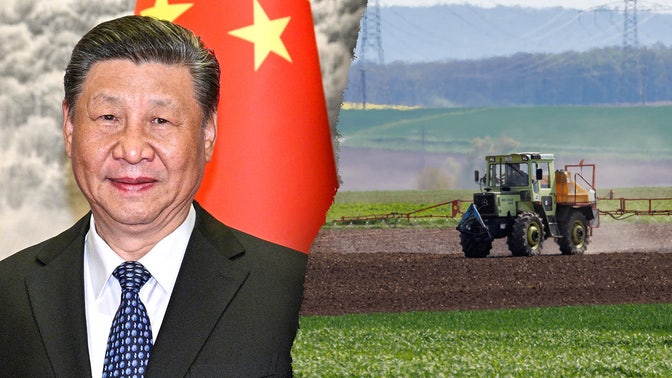 Chinese President Xi Jinping and a U.S. farmer plowing a field